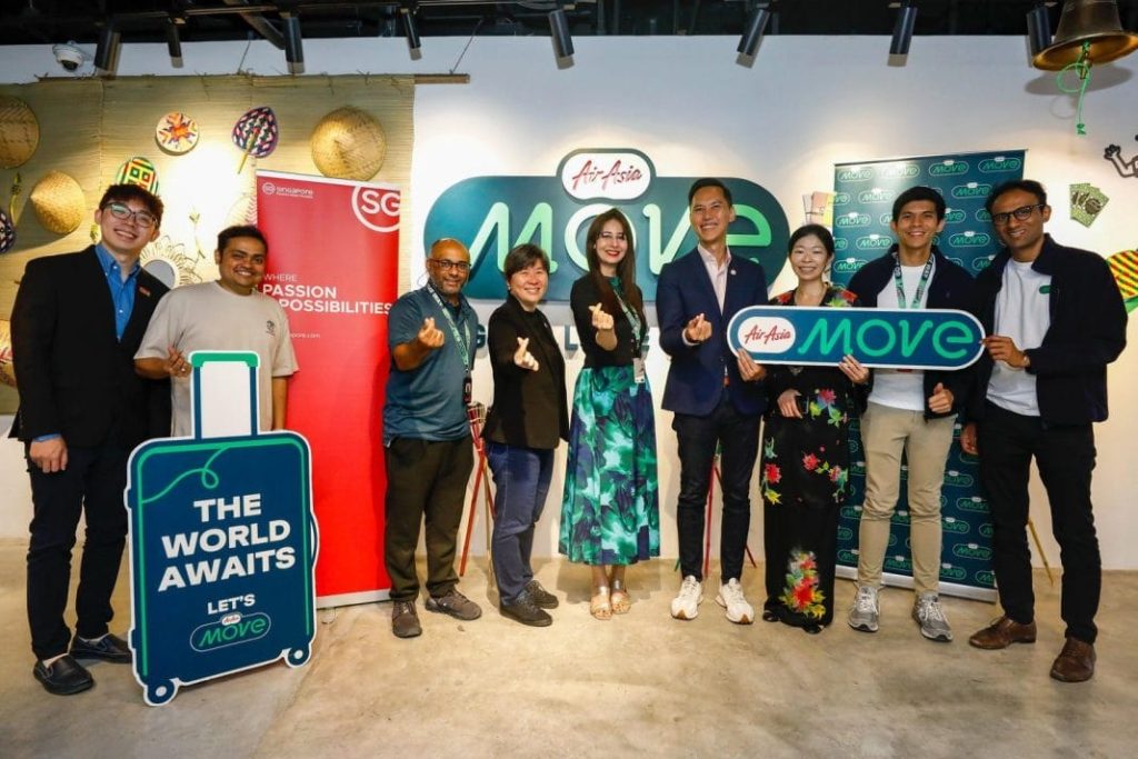 Singapore Tourism Board and AirAsia MOVE Form Strategic Partnership to Promote Regional Tourism